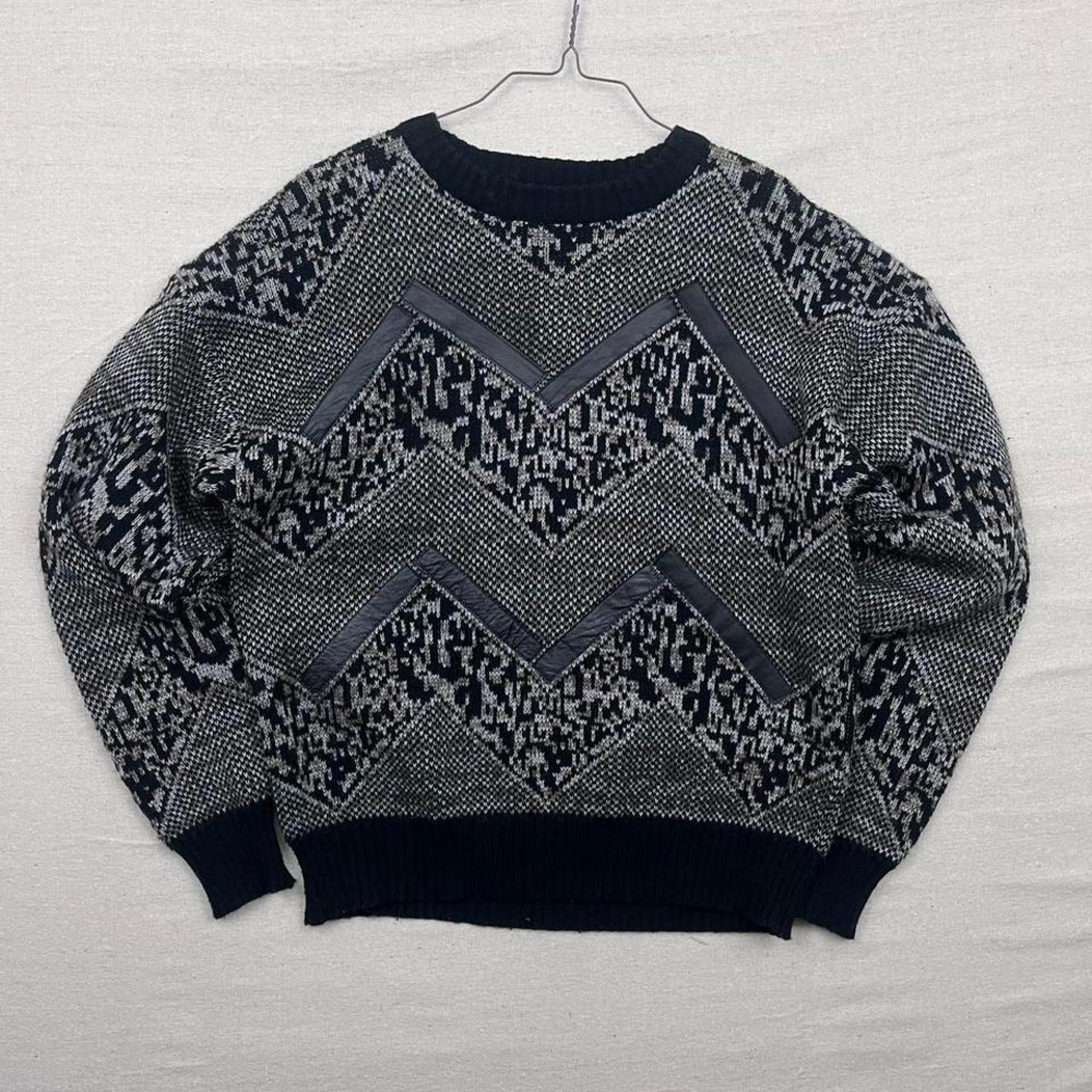 Vintage Oakton Limited Knit Patterned Leather Embellished Sweater